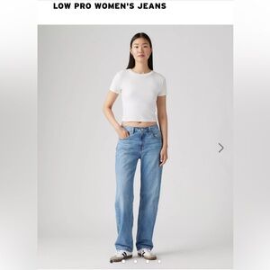 Levi’s Low Pro Straight Size 26- NWOT